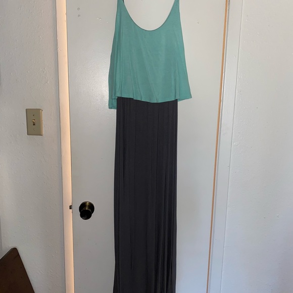 NWT Charming Charlie Maxi dress! - Picture 4 of 10